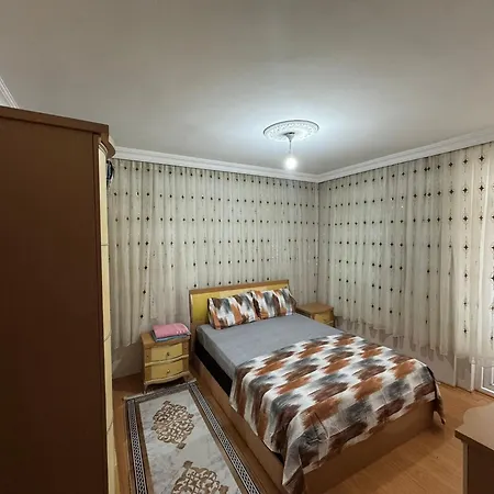Lejlighed Kueltuer Konaklari *
